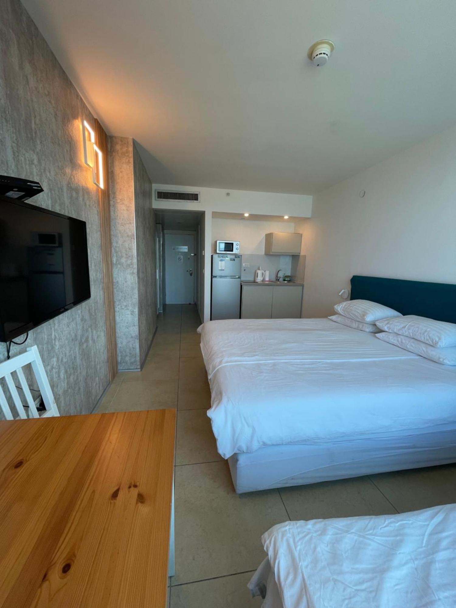 Netanya Seaview Aparthotel Dış mekan fotoğraf