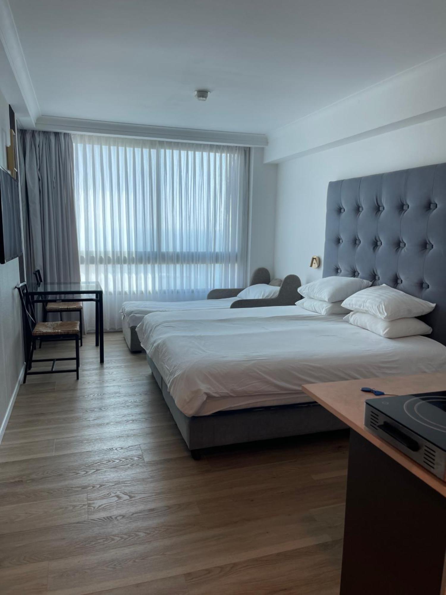 Netanya Seaview Aparthotel Dış mekan fotoğraf