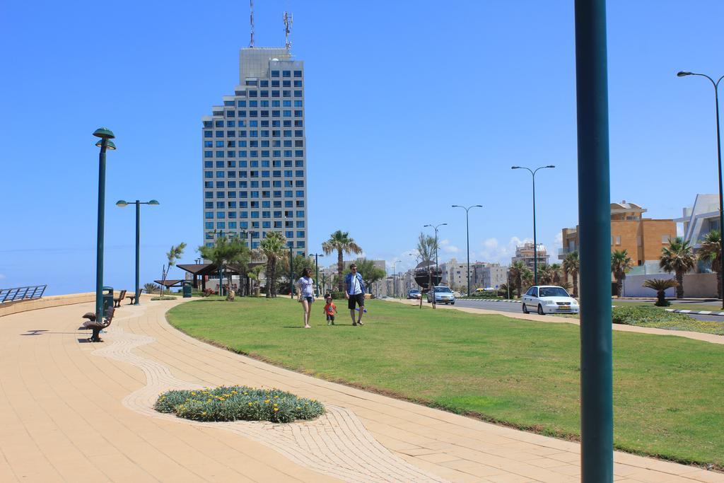 Netanya Seaview Aparthotel Dış mekan fotoğraf