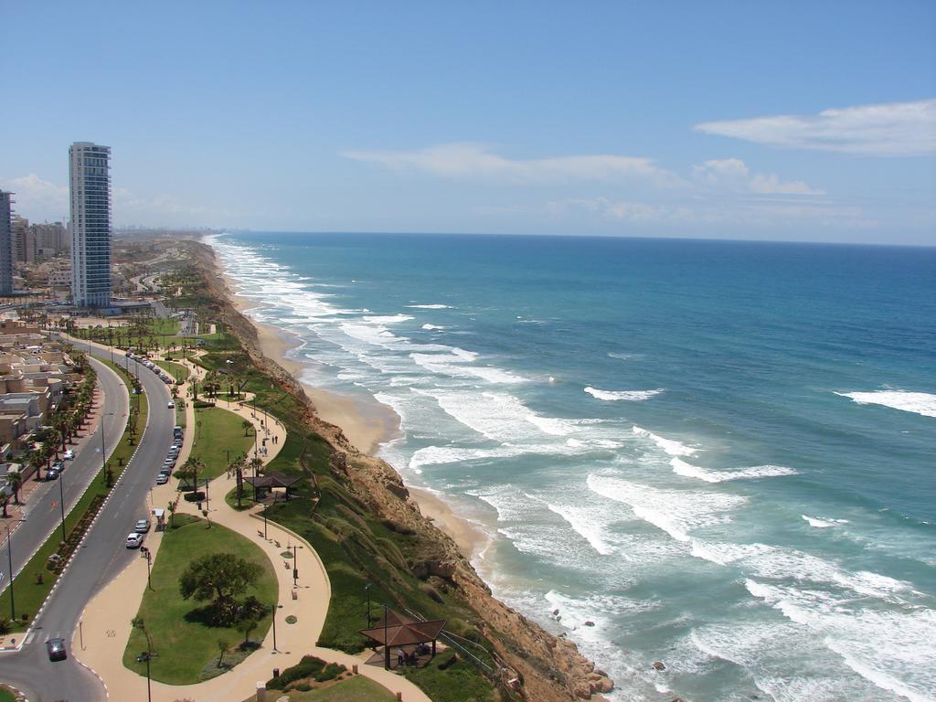 Netanya Seaview Aparthotel Dış mekan fotoğraf