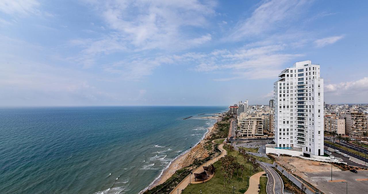 Netanya Seaview Aparthotel Dış mekan fotoğraf