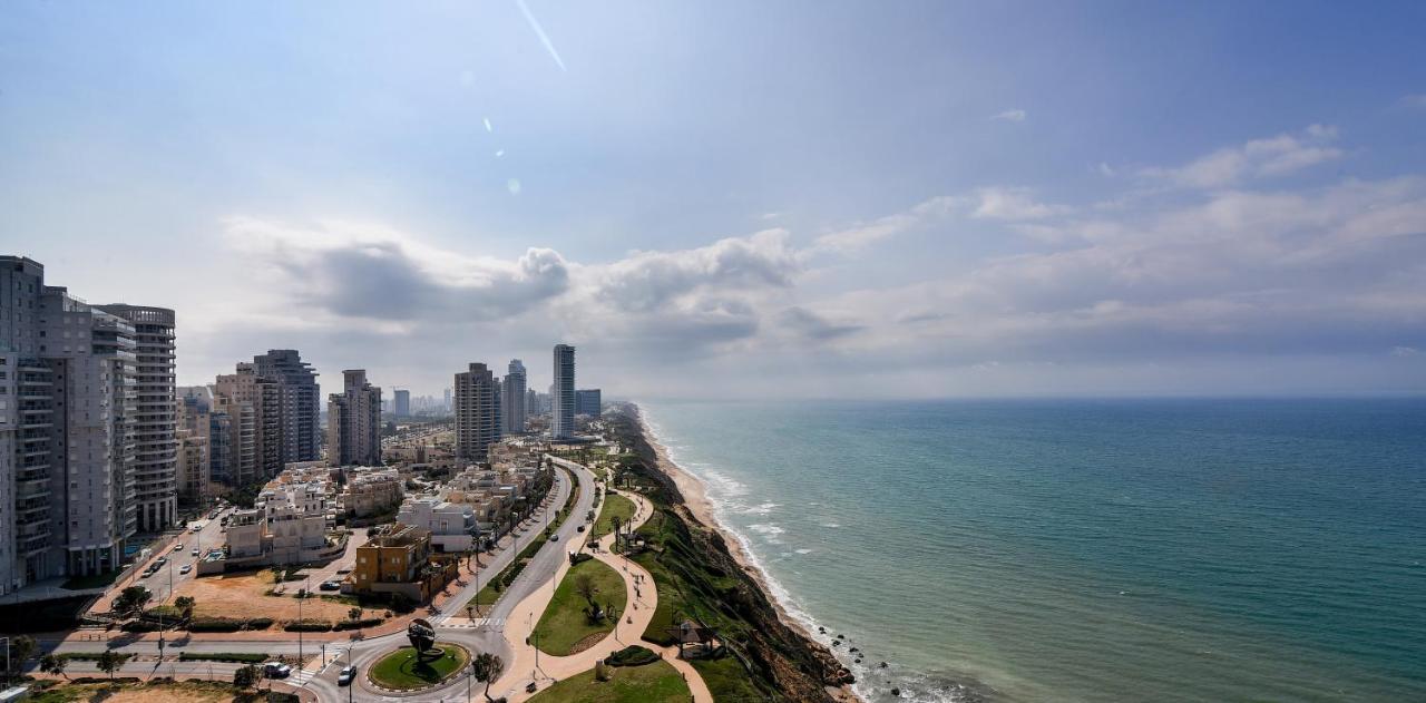 Netanya Seaview Aparthotel Dış mekan fotoğraf